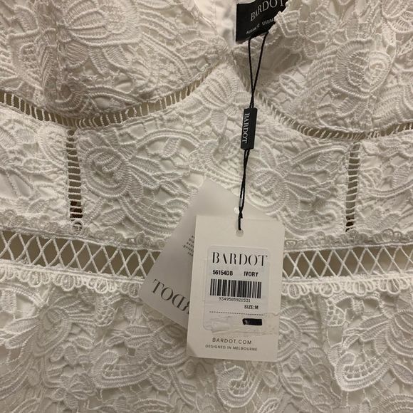 Bardot Floral Lace Mini Dress White - Picture 5 of 6